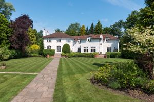 Photo 27- click for photo gallery